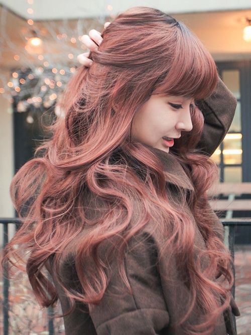 Trendy Haircuts: Sweet & Romantic Asian Hairstyles for Young Women .