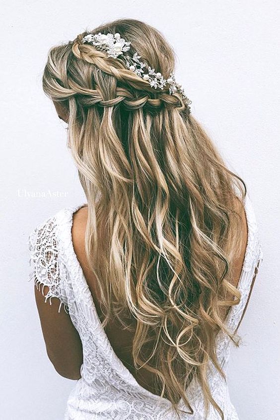 Romantic Wedding Hairstyles for 2020