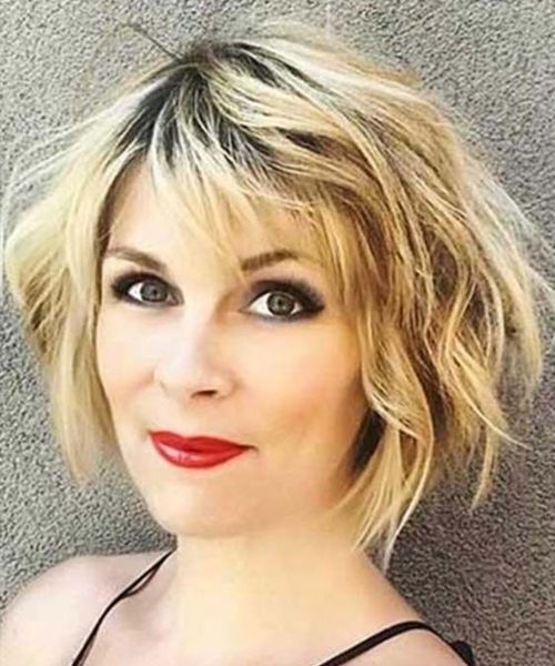 Excellent Short Messy Haircuts 2019 for Women Over 40 | Short .