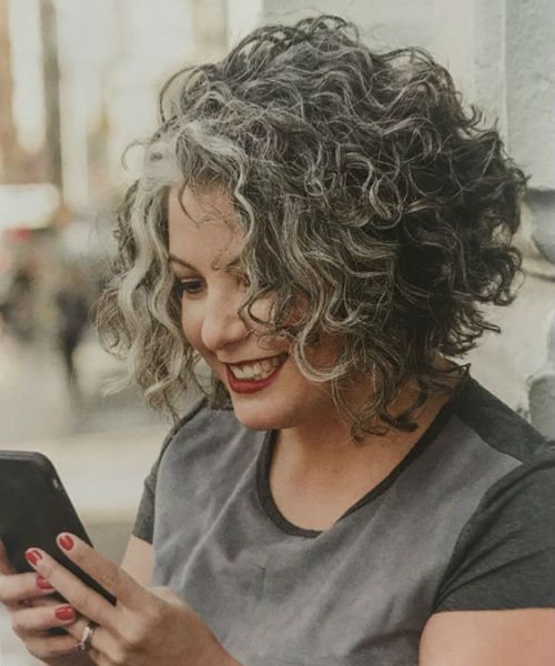 Chic Grey Short Curly Hairstyles to Get A Coolest Look This Year .