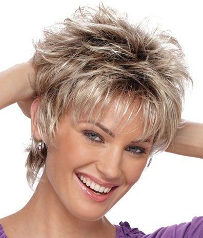 10 Latest Short Layered Haircuts for Women in 2020 | Short hair .