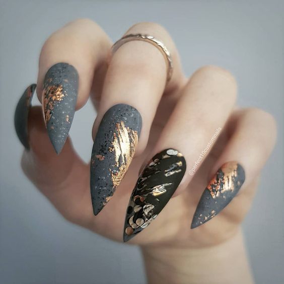 70+ Cool Stiletto Nail Ideas You'll Love to Try (With images .