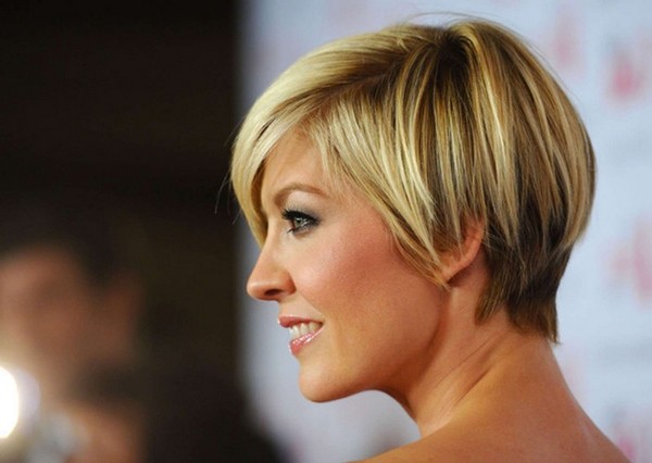 20 Most Fashionable Short Hairstyles for Women - Haircuts .