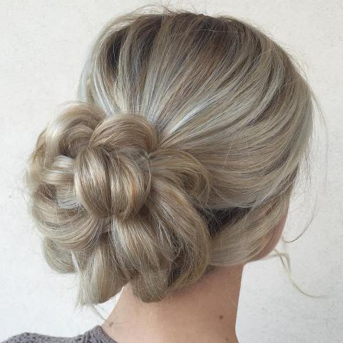 40 Updos for Long Hair – Easy and Cute Updos for 20