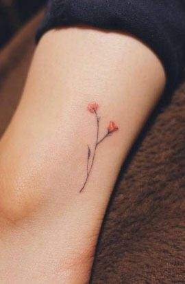 101 Tiny Girl Tattoo Ideas For Your First Tattoo #summervibes .
