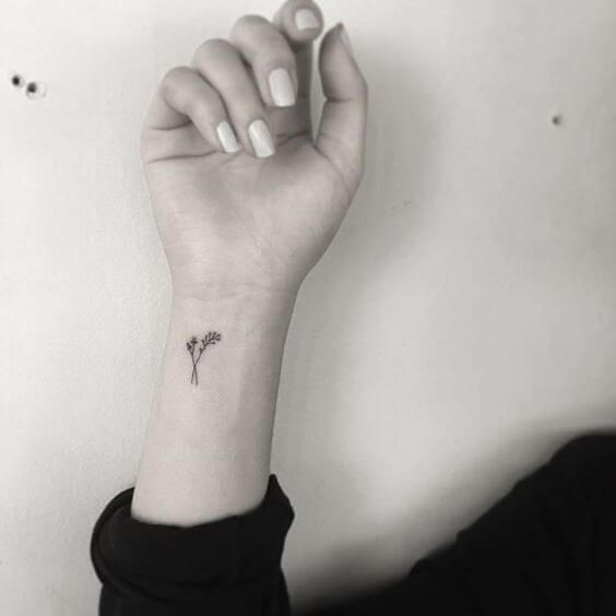 50 Tiny Tattoos for Women | Tiny tattoos for women, Tiny flower .