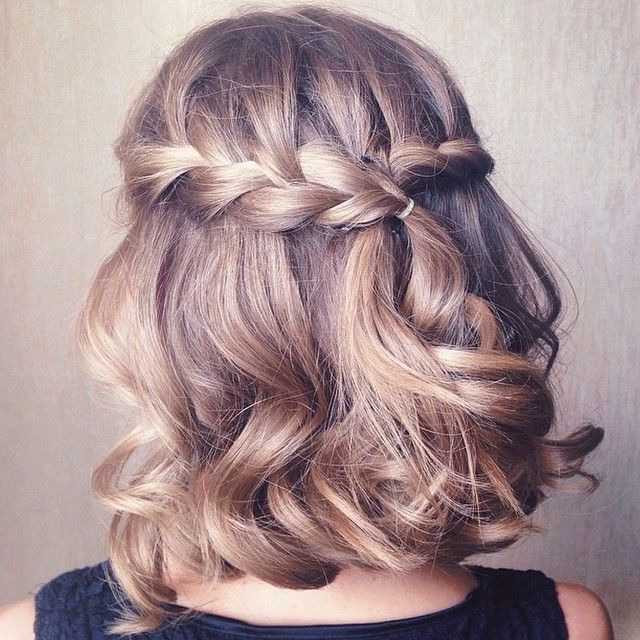 Top 12 Romantic Hairstyles for Summer | Short wedding hair, Braids .