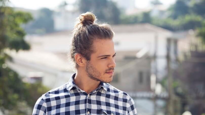 Tutorial: How to Make a Man Bun Easily Work for Y