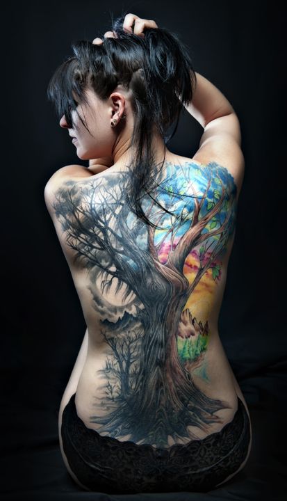 12 Ultra-prettty Tree Tattoos on Back | Tattoos, Beautiful tattoos .