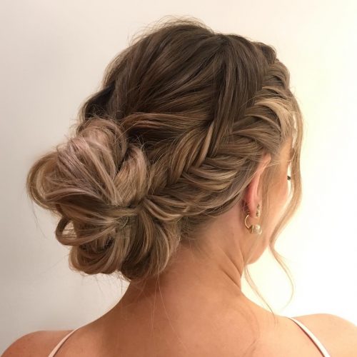 Updos for Long Hair – Cute & Easy Updos for 20