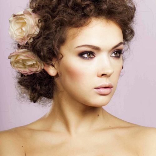 Vintage Hairstyles For Curly Hair: 20 Hairstyles You'll Wear on Repe