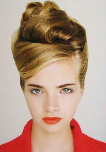 RETRO UPDO (With images) | Vintage hairstyles, Hair styles, Retro .