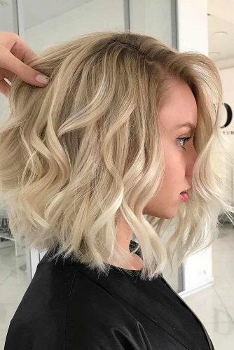 side-parted-shoulder-length-wavy-hairstyles-wavyh - Hairs.Lond