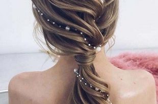 45 Best Wedding Hairstyles for Womens 2018 | Bridal hair headpiece .