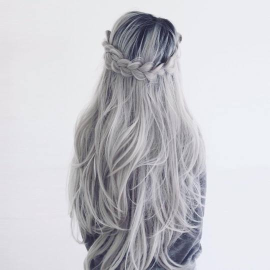 hairstyle#hairstyles#long hair#white hair#grey hair#beauty .