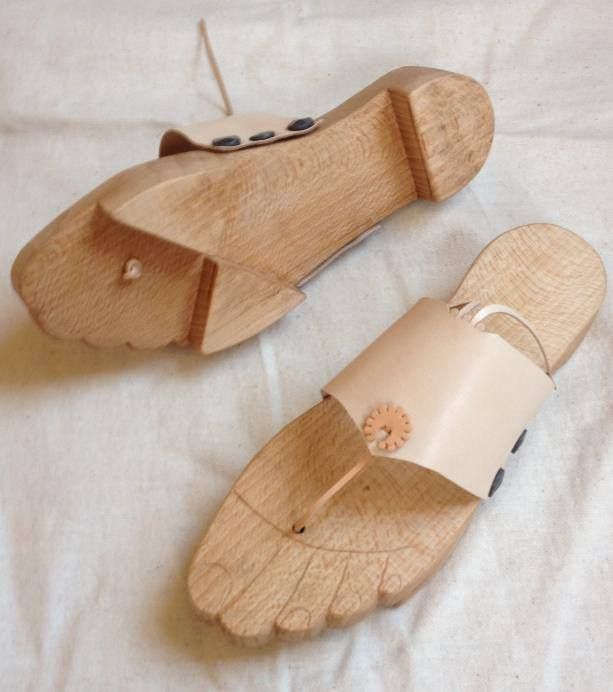 Wooden Bath Shoes - Rigorevali | Wooden bath, Wooden shoes, Sho