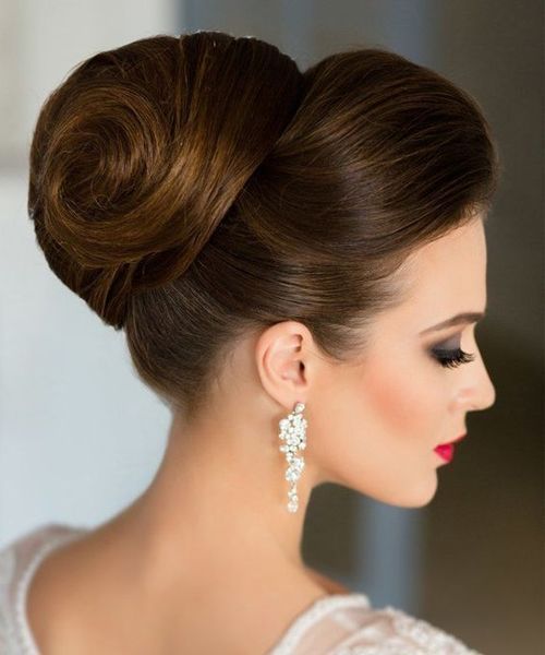 Beautiful High Bun Wedding Updo Hairstyles – fashiondiys.com in .