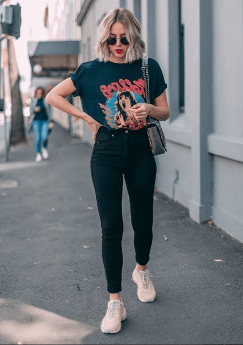 Cute women casual outfits summer with jeans | Casual summer .