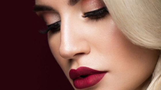 40 Makeup Ideas To Rock Your Christmas Party - BelleT