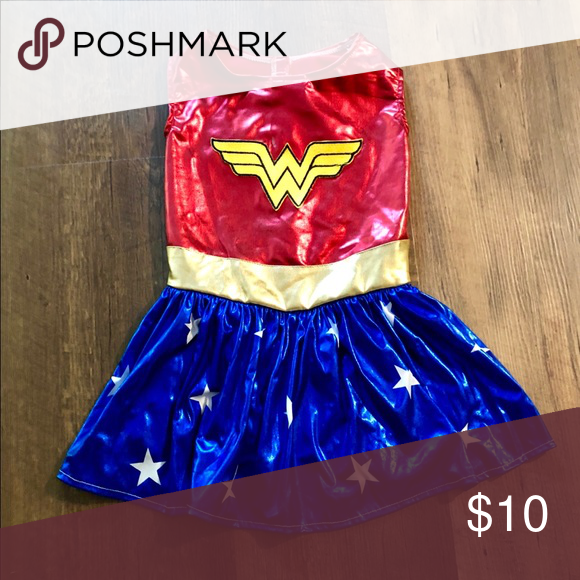 Wonder Woman pet costume (With images) | Pet costumes, Costumes .