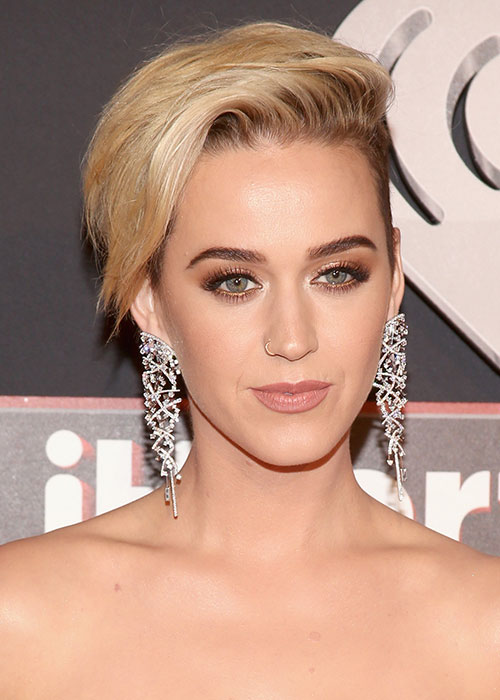 How To Do Katy Perry's iHeart Radio Makeup | BEAUTY/cr