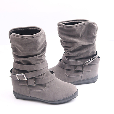 Women's Slouch Boots - Double Buckle Straps / Low Heel / Gr