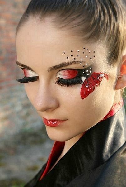 Red butterfly~ | Butterfly makeup, Dramatic eye makeup, Dramatic .