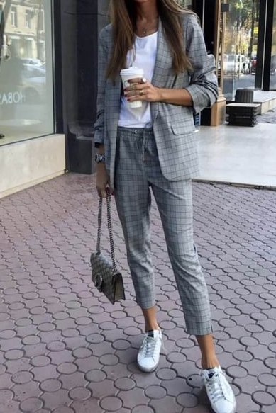 25 Charming Casual Women Work Outfits | Casual work outfits .