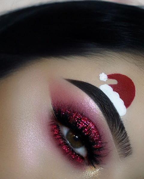 Pinterest: Tyger Blaze | Christmas eye makeup, Christmas makeup .