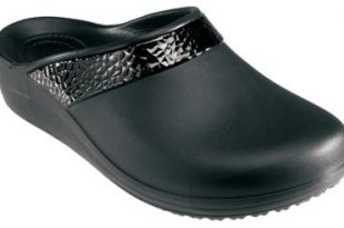 Crocs Sloane Hammered Metallic Clogs for Ladies BlackBlack