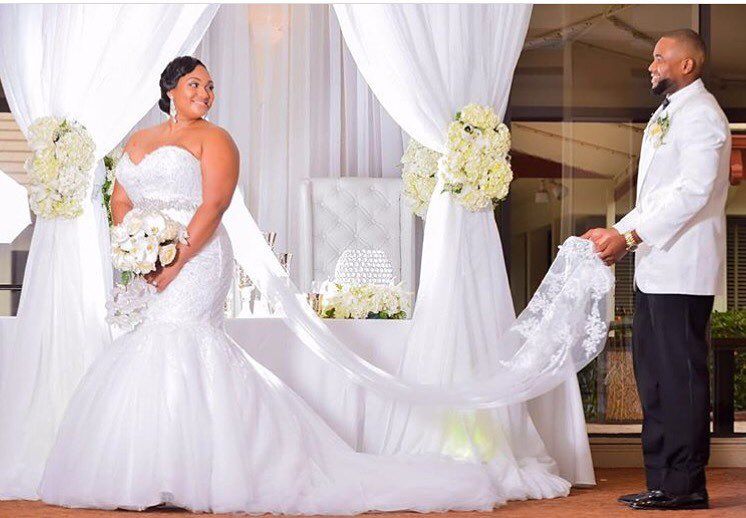 Plus Size Brides can have custom wedding gowns and replicas for .