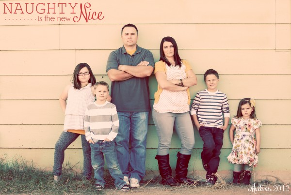 25 Cute Family Christmas Picture Ide