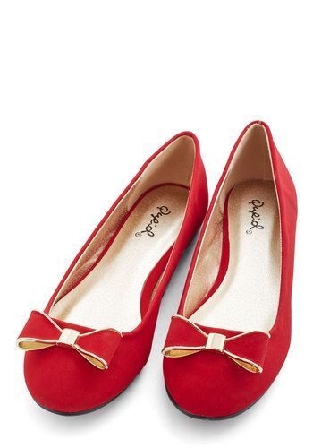 Cute Flat Shoes for Holiday Party