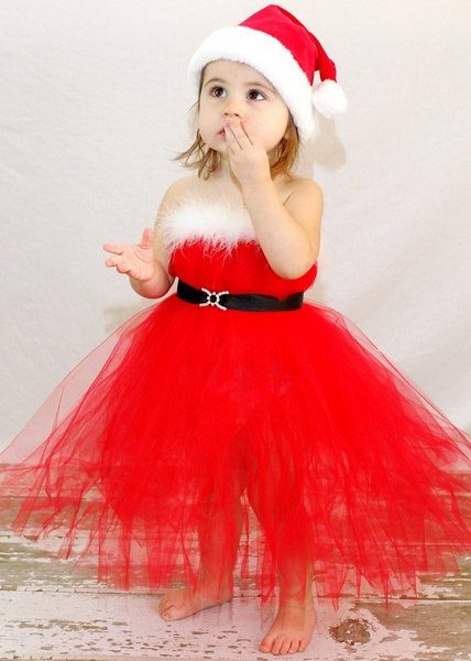 Girl's Christmas/Holiday tutu dress... so friggin cute! Tessa .