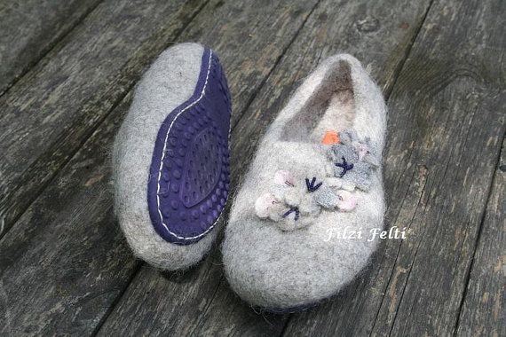 Women's slippers in Beige with natural soft sole in Purple, warm .