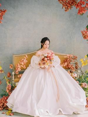 Modern Meets Colorful Korean Traditional Wedding Inspiration .