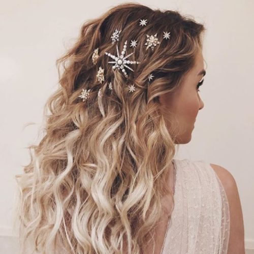 9 Party Hair Accessories: How to Nail Your Festive Lo