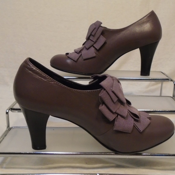 Itabella Shoes | Bow Front Plum Purple High Heel Pumps Euc | Poshma