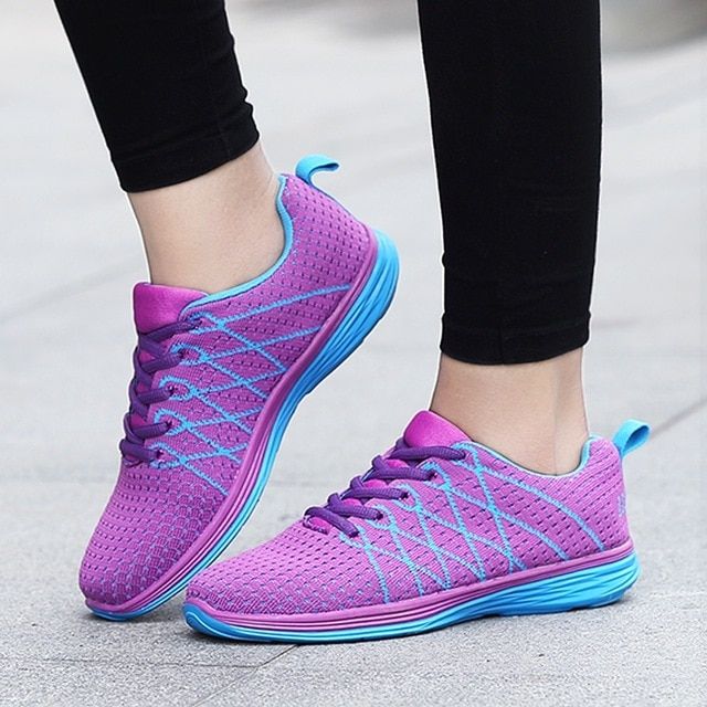 Jogging shoes for ladies