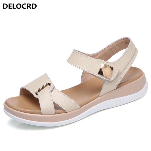 2018 New Summer Women's Sandals Leather Sandals Female Size .