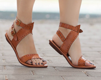Flat Leather Sandals | CraftySandals.c