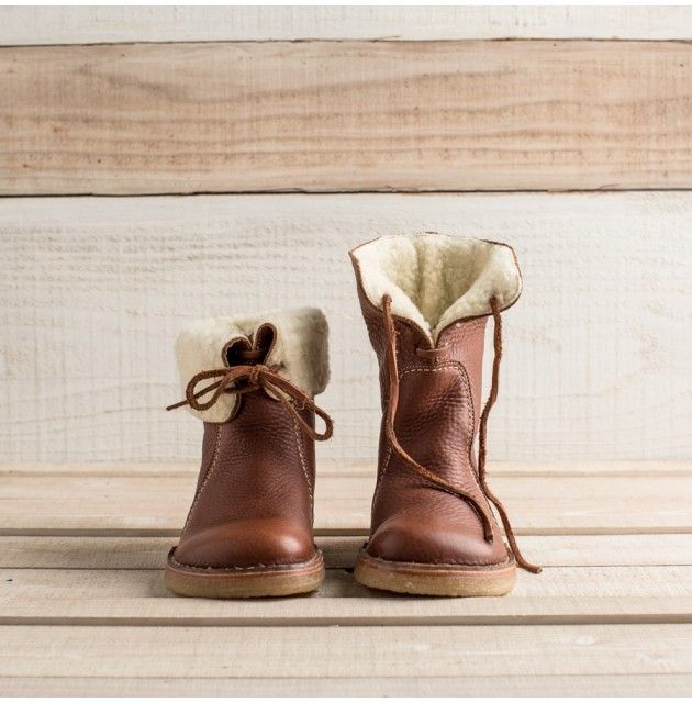 Women's Scandinavian Fleece-Lined Boots | Beautiful leather boots .