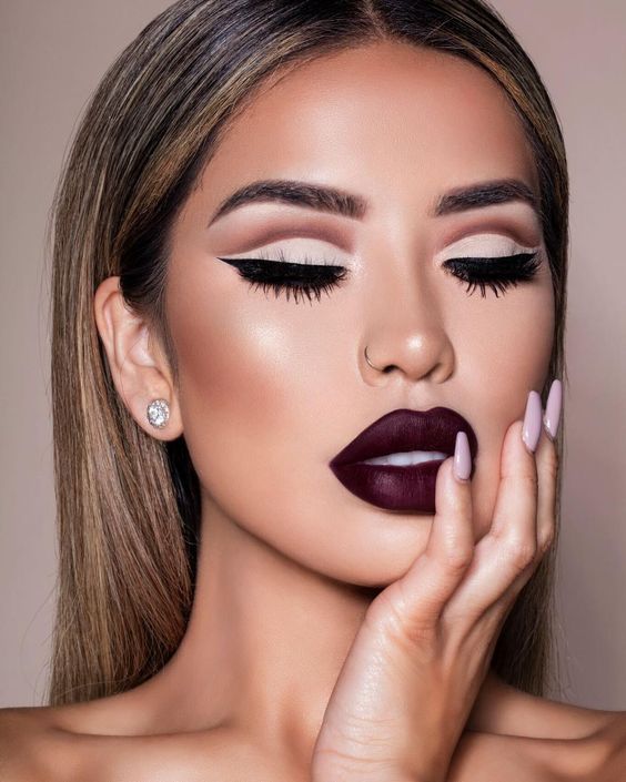 30+ Chic Makeup Ideas You Need To Try This Fall | Matte makeup .