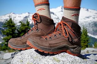 Best Hiking Boots of 2020 | Switchback Trav