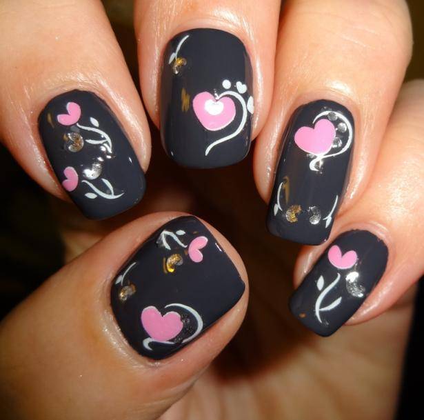 22 Romantic Nail Designs for Your Valentine's Day - Pretty Desig
