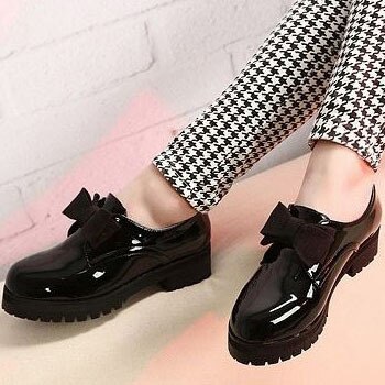 Hot Selling Round Toe Slip on Patent Leather Oxford Shoes For .