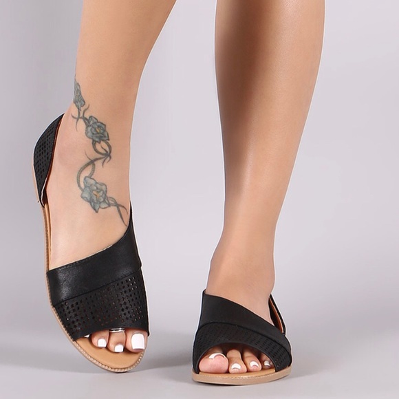 Peep toe ballerinas for women