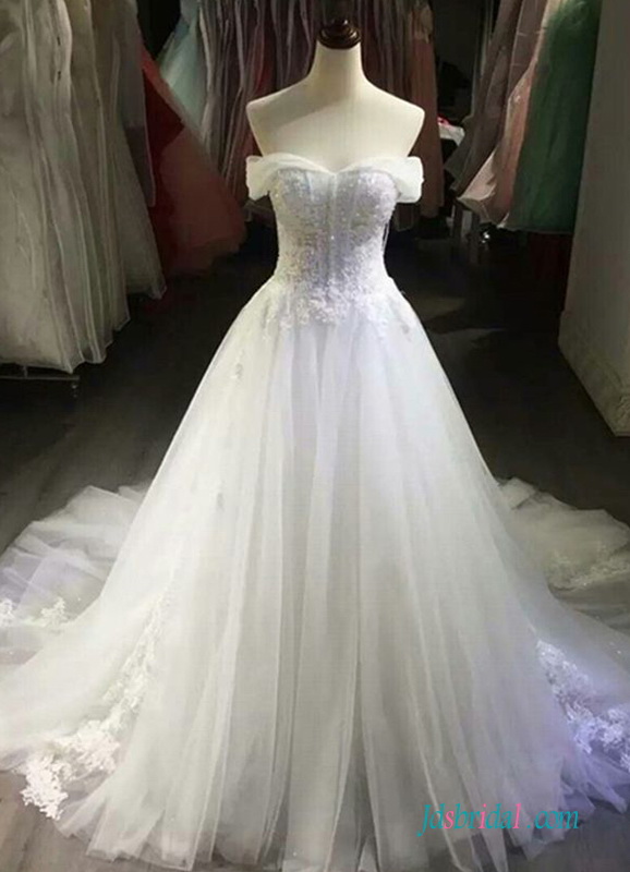H0525 Romantic off the shoulder princess ball gown wedding dress