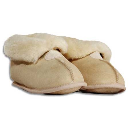 Sheepskin slippers for women