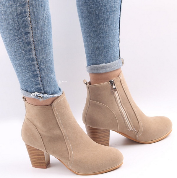Short boots for women